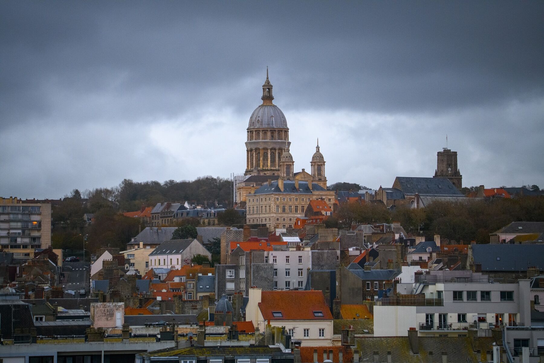 Basilique de Boulogne sur Mer et sa crypte pour une visite insolite en côte d'opale 