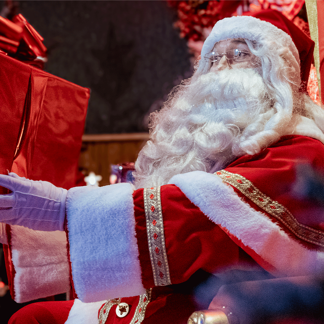 Père Noël au réveillon de Noël du Cabaret de Licques
