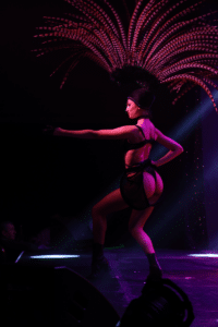 Danseuse art contemporain