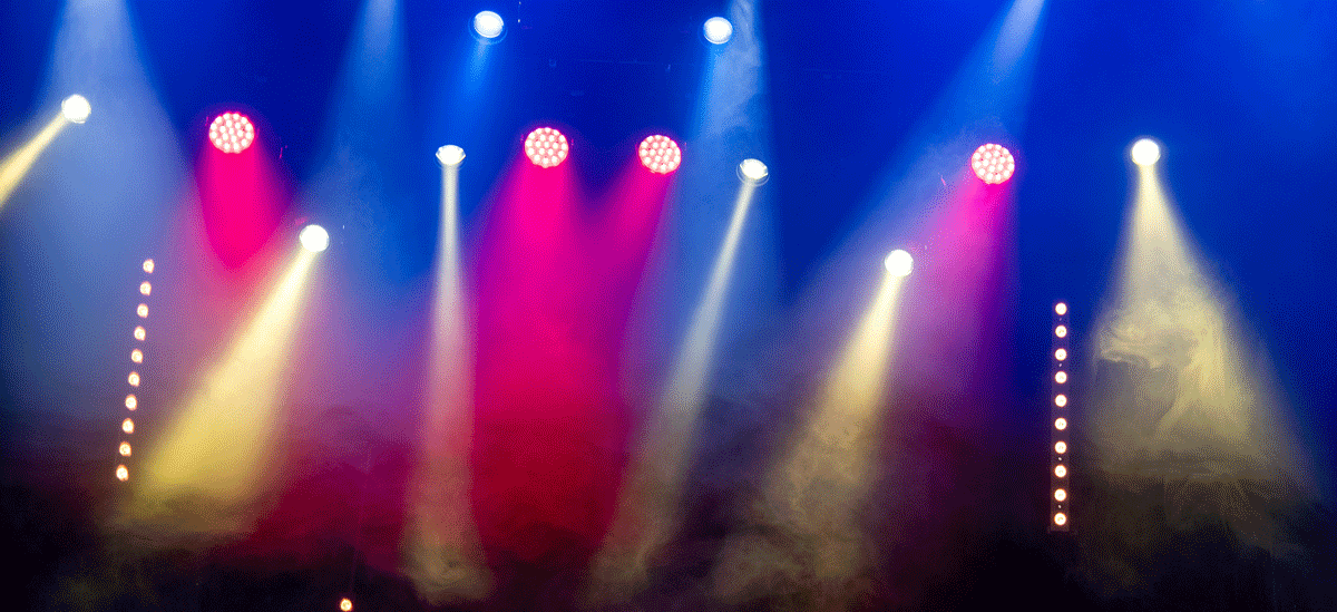 Lumière au cabaret éclairage de la scène